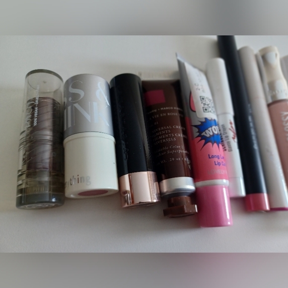 Lip Bundle - Picture 2 of 5